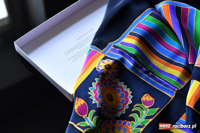 Zdjęcie w galerii na portalu naszraciborz.pl: Trwa aukcja charytatywna Gwiazdki Serc wiadomości z regionu