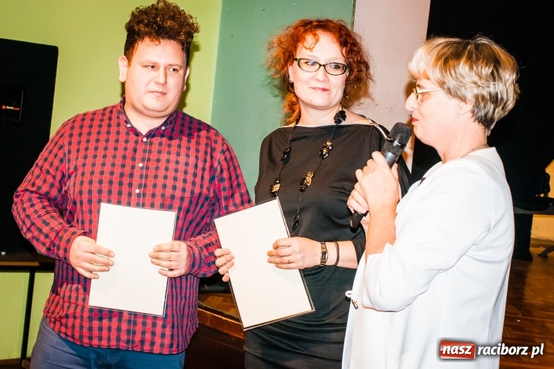 Zdjęcie w galerii na portalu naszraciborz.pl: Spotkanie noworoczne emerytowanych nauczycieli w Młodzieżowym Domu Kultury wiadomości z regionu