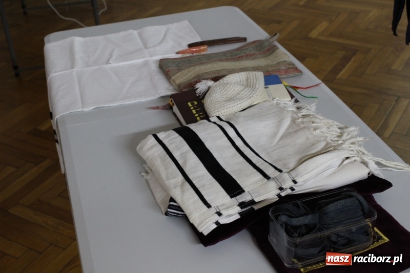 Zdjęcie w galerii na portalu naszraciborz.pl: Studenci UTW z Nędzy nie próżnowali! wiadomości z regionu