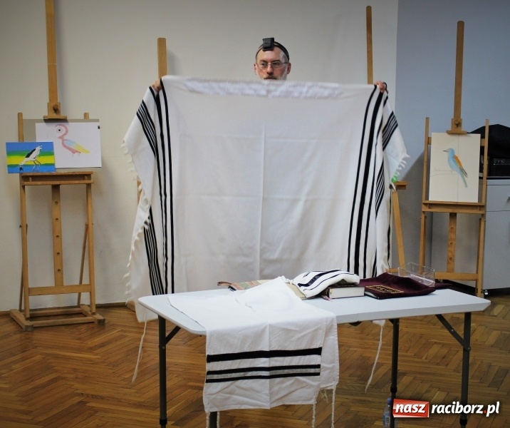 Zdjęcie w galerii na portalu naszraciborz.pl: Studenci UTW z Nędzy nie próżnowali! wiadomości z regionu