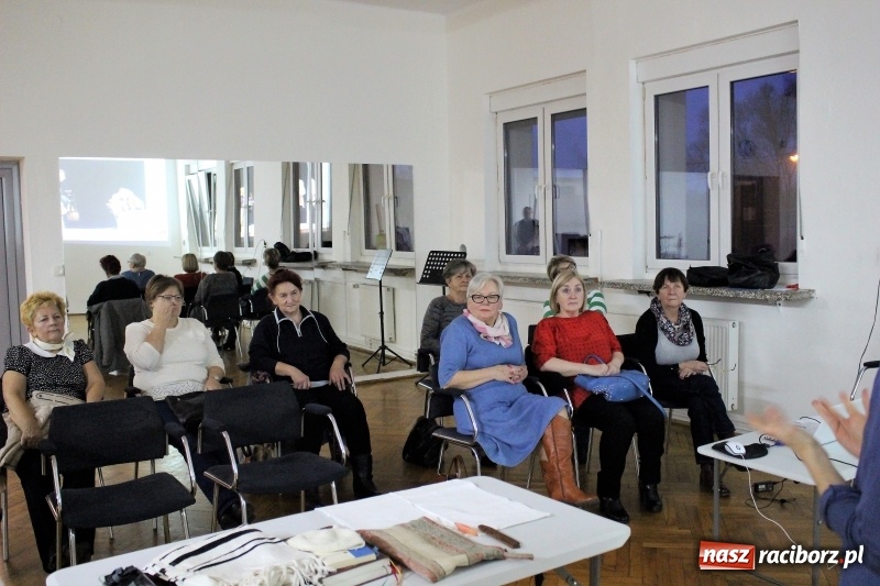 Zdjęcie w galerii na portalu naszraciborz.pl: Studenci UTW z Nędzy nie próżnowali! wiadomości z regionu