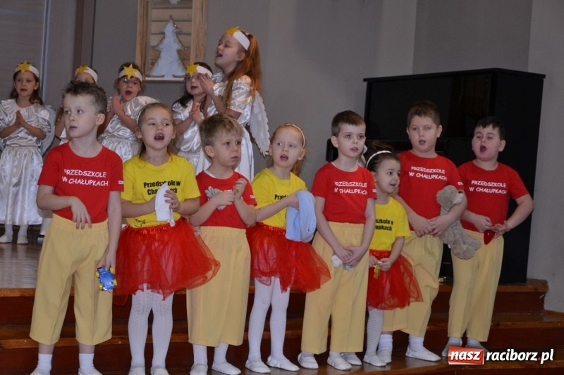 Zdjęcie w galerii na portalu naszraciborz.pl: Do szopy hej pasterze… Przegląd Przedstawień Bożonarodzeniowych w Tworkowie wiadomości z regionu