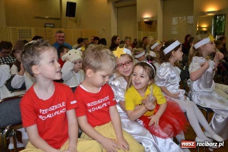Zdjęcie w galerii na portalu naszraciborz.pl: Do szopy hej pasterze… Przegląd Przedstawień Bożonarodzeniowych w Tworkowie wiadomości z regionu
