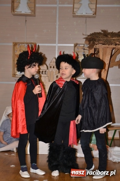Zdjęcie w galerii na portalu naszraciborz.pl: Do szopy hej pasterze… Przegląd Przedstawień Bożonarodzeniowych w Tworkowie wiadomości z regionu