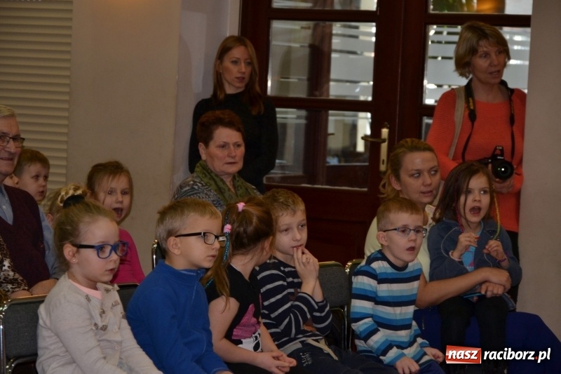Zdjęcie w galerii na portalu naszraciborz.pl: Do szopy hej pasterze… Przegląd Przedstawień Bożonarodzeniowych w Tworkowie wiadomości z regionu