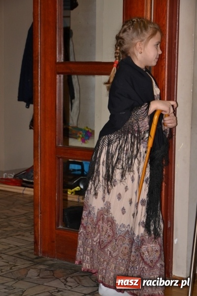 Zdjęcie w galerii na portalu naszraciborz.pl: Do szopy hej pasterze… Przegląd Przedstawień Bożonarodzeniowych w Tworkowie wiadomości z regionu