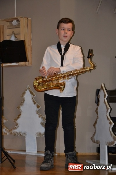 Zdjęcie w galerii na portalu naszraciborz.pl: Do szopy hej pasterze… Przegląd Przedstawień Bożonarodzeniowych w Tworkowie wiadomości z regionu