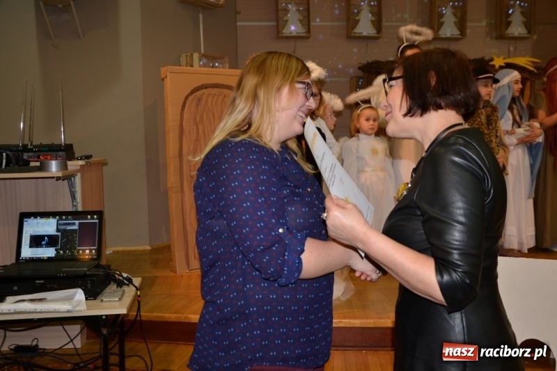 Zdjęcie w galerii na portalu naszraciborz.pl: Do szopy hej pasterze… Przegląd Przedstawień Bożonarodzeniowych w Tworkowie wiadomości z regionu