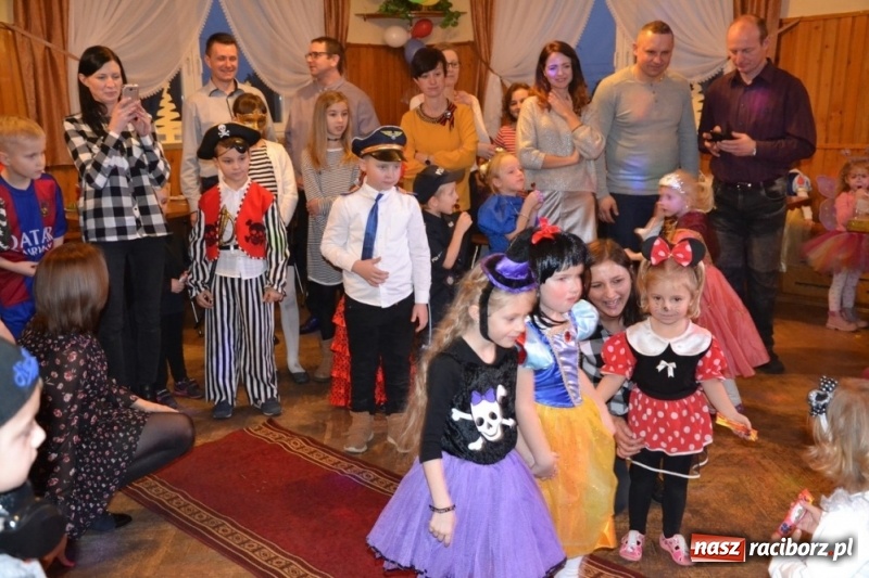 Zdjęcie w galerii na portalu naszraciborz.pl: Karnawałowy bal przebierańców w Wojnowicach wiadomości z regionu