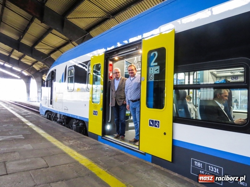 Zdjęcie w galerii na portalu naszraciborz.pl: Więcej pasażerów i nowości – Koleje Śląskie podsumowały rok wiadomości z regionu