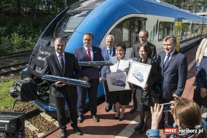 Zdjęcie w galerii na portalu naszraciborz.pl: Więcej pasażerów i nowości – Koleje Śląskie podsumowały rok wiadomości z regionu