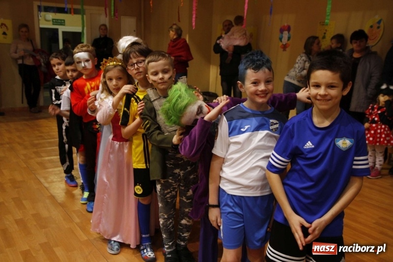 Zdjęcie w galerii na portalu naszraciborz.pl: Wielki bal karnawałowy w ZSOMS  wiadomości z regionu