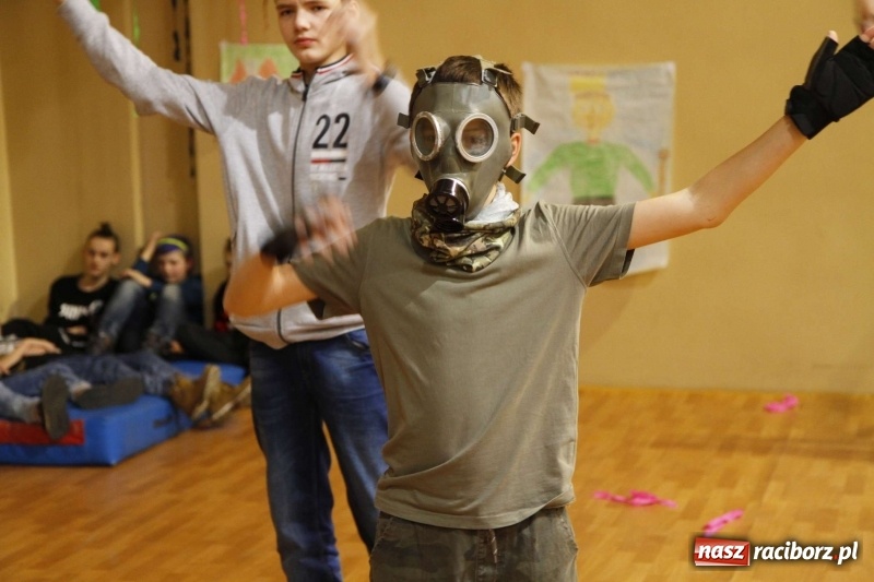 Zdjęcie w galerii na portalu naszraciborz.pl: Wielki bal karnawałowy w ZSOMS  wiadomości z regionu