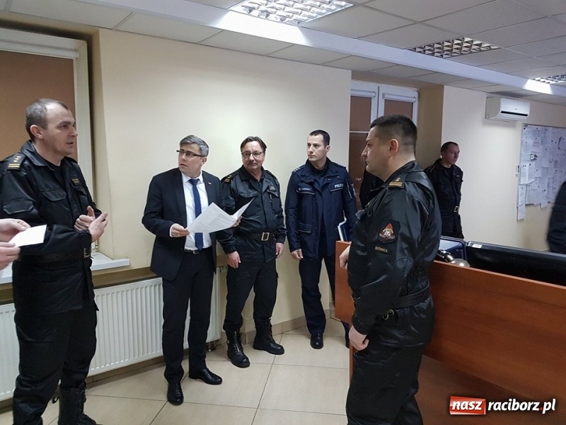 Zdjęcie w galerii na portalu naszraciborz.pl: Orkan Friederike. Śląskie służby kryzysowe gotowe do działania wiadomości z regionu