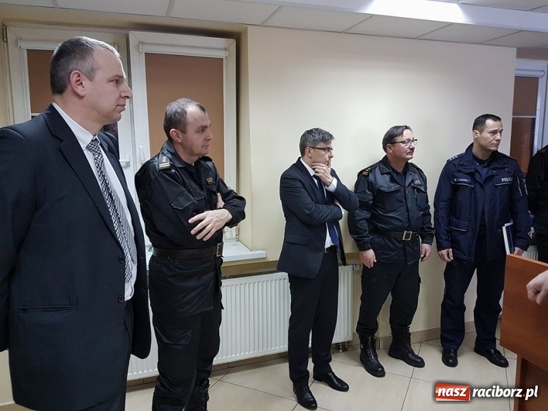 Zdjęcie w galerii na portalu naszraciborz.pl: Orkan Friederike. Śląskie służby kryzysowe gotowe do działania wiadomości z regionu