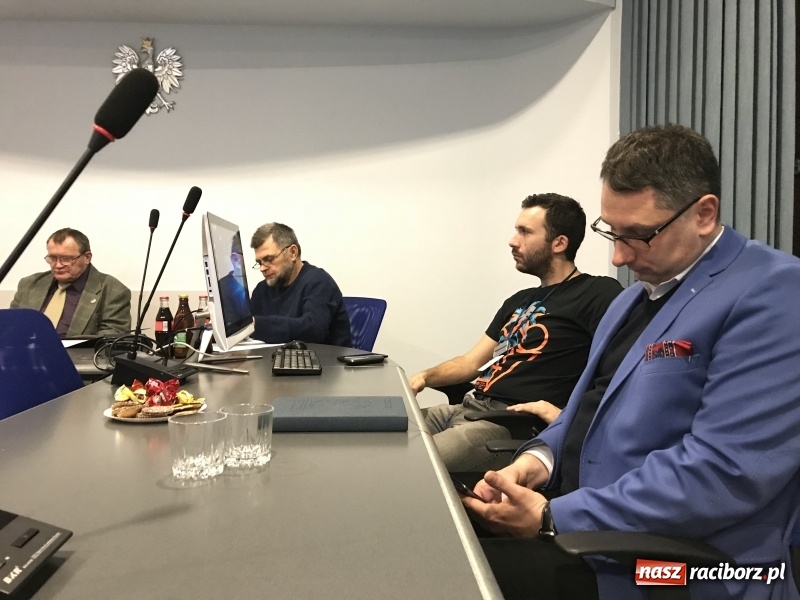 Zdjęcie w galerii na portalu naszraciborz.pl: Miasto szuka pomysłu na podzamcze. Jak ma wyglądać skwer księcia Mieszka Plątonogiego? wiadomości z regionu