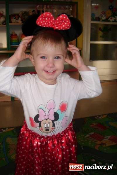 Zdjęcie w galerii na portalu naszraciborz.pl: Karnawałowy zawrót głowy. Bale przebierańców w Żłobku wiadomości z regionu