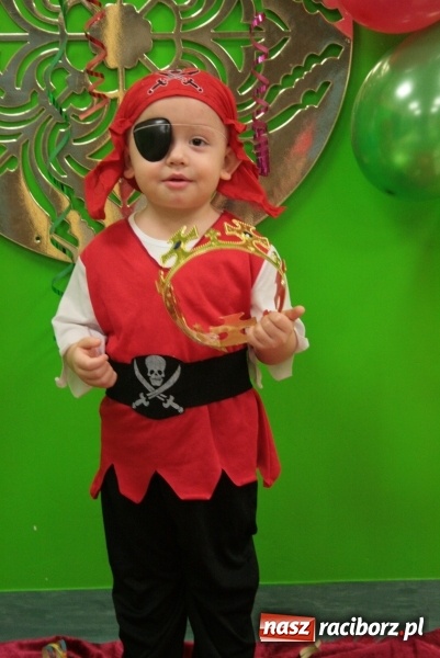 Zdjęcie w galerii na portalu naszraciborz.pl: Karnawałowy zawrót głowy. Bale przebierańców w Żłobku wiadomości z regionu