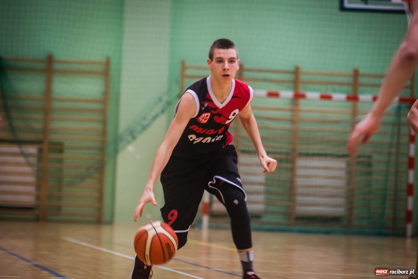 Zdjęcie w galerii na portalu naszraciborz.pl: Wygrana Ofensywy w starciu z ŻAK-iem wiadomości z regionu