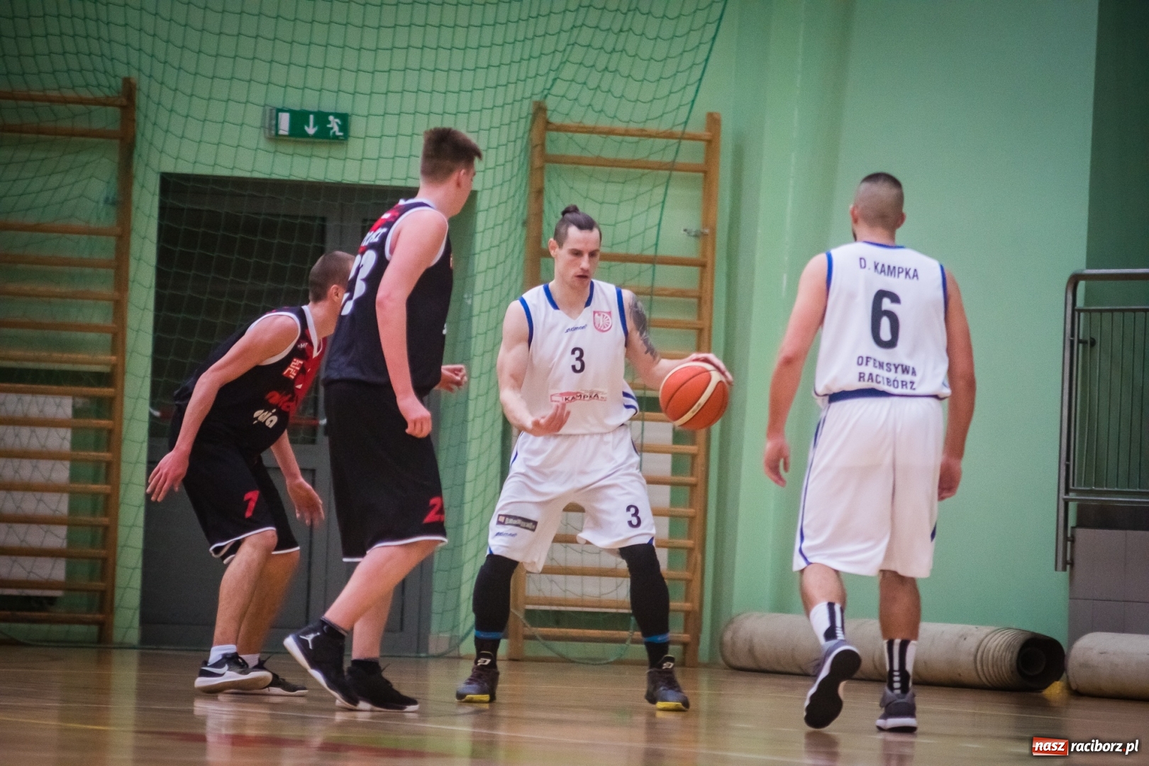 Zdjęcie w galerii na portalu naszraciborz.pl: Wygrana Ofensywy w starciu z ŻAK-iem wiadomości z regionu