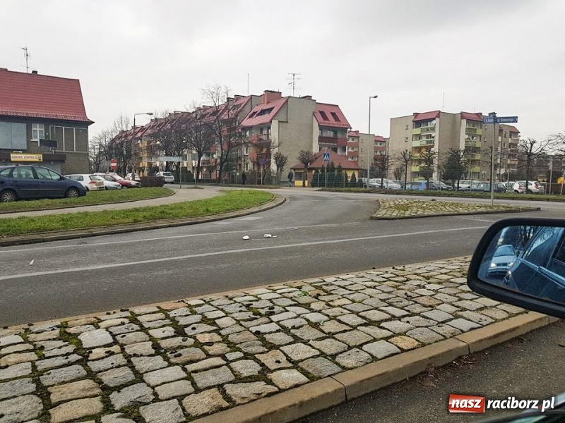 Zdjęcie w galerii na portalu naszraciborz.pl: W Raciborzu rozbiła się czeska sonda  wiadomości z regionu