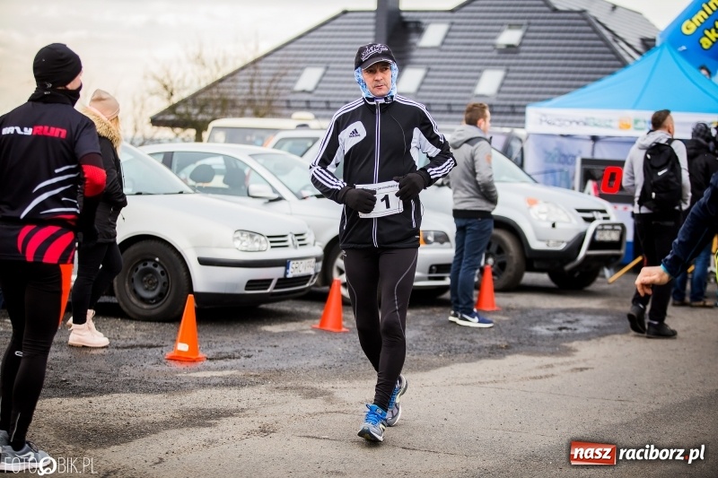 Zdjęcie w galerii na portalu naszraciborz.pl: VI Eko-Okna Cross po Ziemi Pietrowickiej. Na trasie ponad 200 biegaczy  wiadomości z regionu