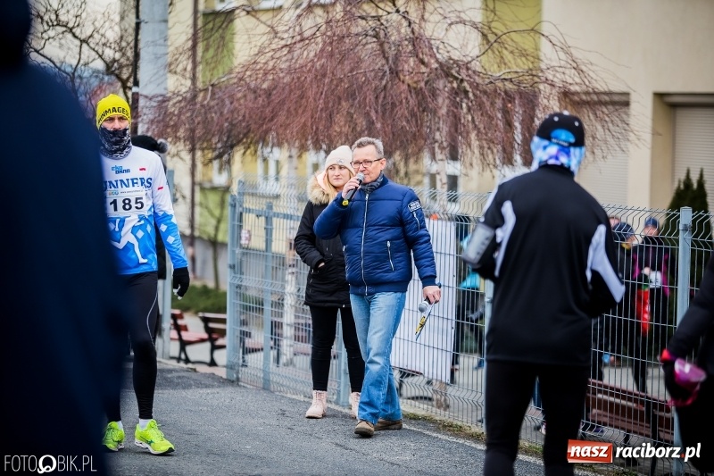 Zdjęcie w galerii na portalu naszraciborz.pl: VI Eko-Okna Cross po Ziemi Pietrowickiej. Na trasie ponad 200 biegaczy  wiadomości z regionu