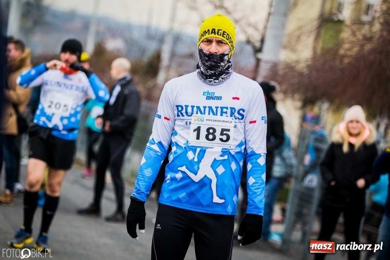 Zdjęcie w galerii na portalu naszraciborz.pl: VI Eko-Okna Cross po Ziemi Pietrowickiej. Na trasie ponad 200 biegaczy  wiadomości z regionu