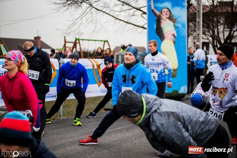 Zdjęcie w galerii na portalu naszraciborz.pl: VI Eko-Okna Cross po Ziemi Pietrowickiej. Na trasie ponad 200 biegaczy  wiadomości z regionu