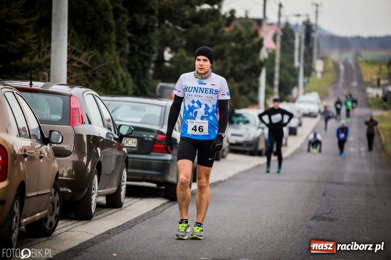 Zdjęcie w galerii na portalu naszraciborz.pl: VI Eko-Okna Cross po Ziemi Pietrowickiej. Na trasie ponad 200 biegaczy  wiadomości z regionu