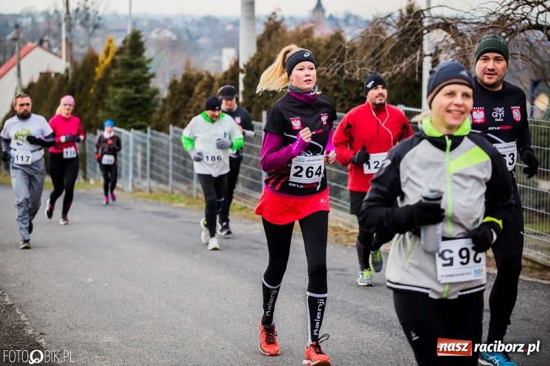 Zdjęcie w galerii na portalu naszraciborz.pl: VI Eko-Okna Cross po Ziemi Pietrowickiej. Na trasie ponad 200 biegaczy  wiadomości z regionu