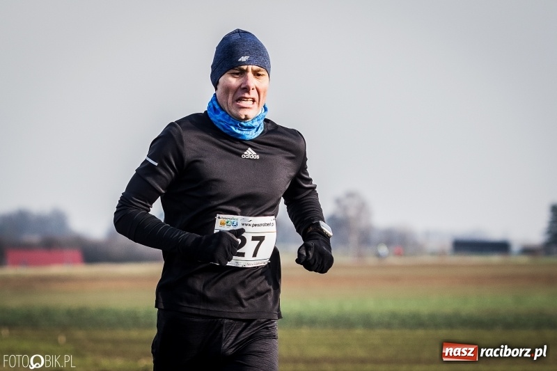 Zdjęcie w galerii na portalu naszraciborz.pl: VI Eko-Okna Cross po Ziemi Pietrowickiej. Na trasie ponad 200 biegaczy  wiadomości z regionu