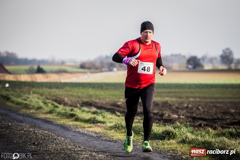 Zdjęcie w galerii na portalu naszraciborz.pl: VI Eko-Okna Cross po Ziemi Pietrowickiej. Na trasie ponad 200 biegaczy  wiadomości z regionu