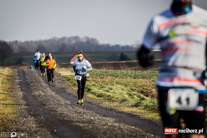Zdjęcie w galerii na portalu naszraciborz.pl: VI Eko-Okna Cross po Ziemi Pietrowickiej. Na trasie ponad 200 biegaczy  wiadomości z regionu