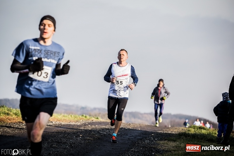 Zdjęcie w galerii na portalu naszraciborz.pl: VI Eko-Okna Cross po Ziemi Pietrowickiej. Na trasie ponad 200 biegaczy  wiadomości z regionu