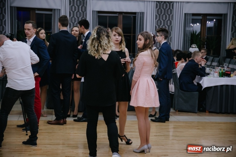 Zdjęcie w galerii na portalu naszraciborz.pl: Mechanik bawi się w Bravo FOTO i WIDEO wiadomości z regionu