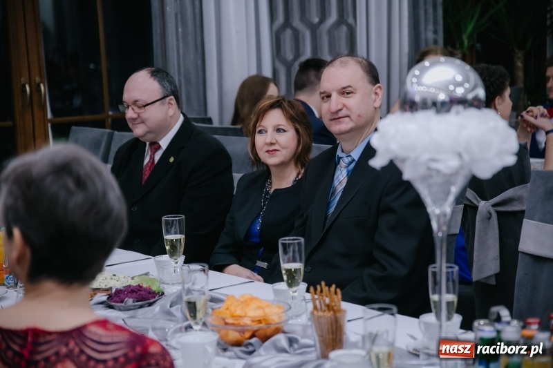 Zdjęcie w galerii na portalu naszraciborz.pl: Mechanik bawi się w Bravo FOTO i WIDEO wiadomości z regionu