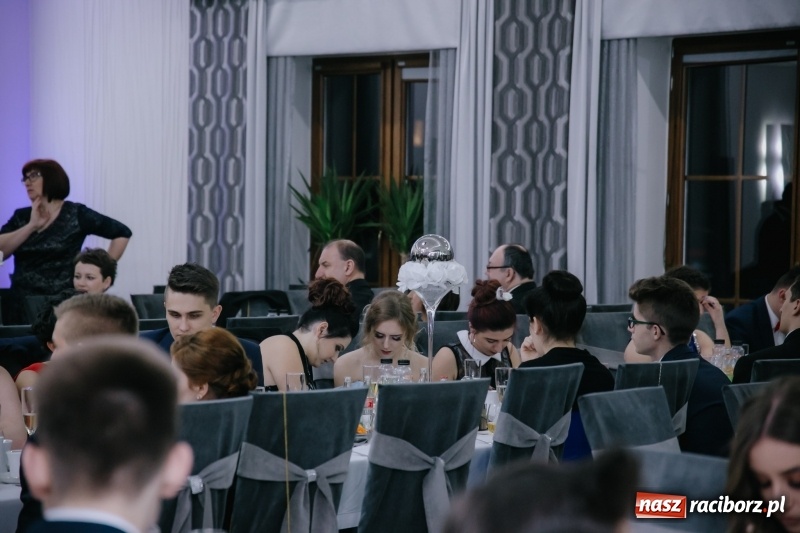 Zdjęcie w galerii na portalu naszraciborz.pl: Mechanik bawi się w Bravo FOTO i WIDEO wiadomości z regionu