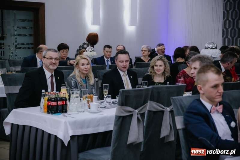 Zdjęcie w galerii na portalu naszraciborz.pl: Mechanik bawi się w Bravo FOTO i WIDEO wiadomości z regionu