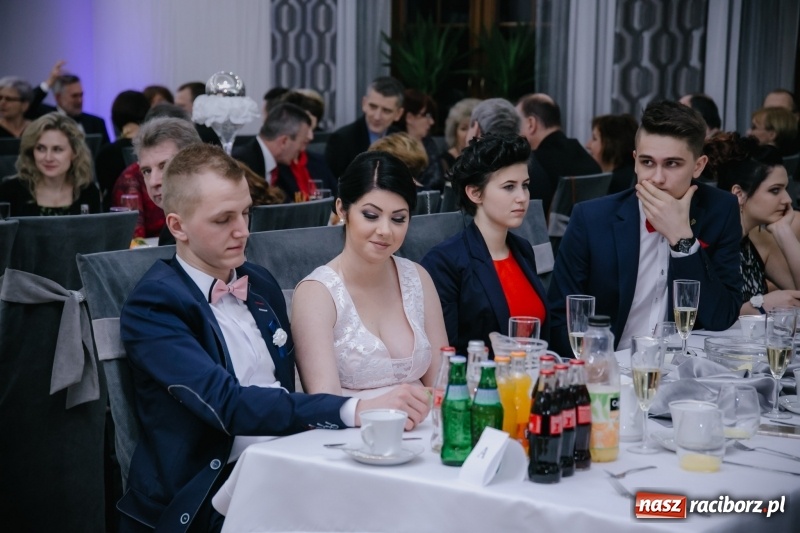 Zdjęcie w galerii na portalu naszraciborz.pl: Mechanik bawi się w Bravo FOTO i WIDEO wiadomości z regionu