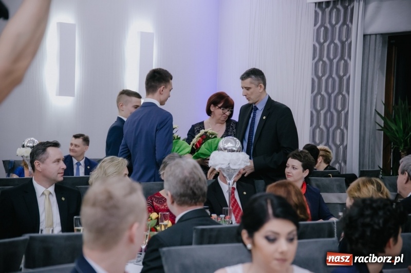 Zdjęcie w galerii na portalu naszraciborz.pl: Mechanik bawi się w Bravo FOTO i WIDEO wiadomości z regionu