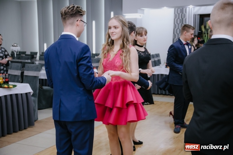 Zdjęcie w galerii na portalu naszraciborz.pl: Mechanik bawi się w Bravo FOTO i WIDEO wiadomości z regionu