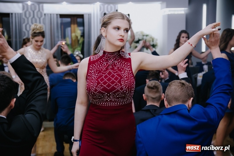 Zdjęcie w galerii na portalu naszraciborz.pl: Mechanik bawi się w Bravo FOTO i WIDEO wiadomości z regionu