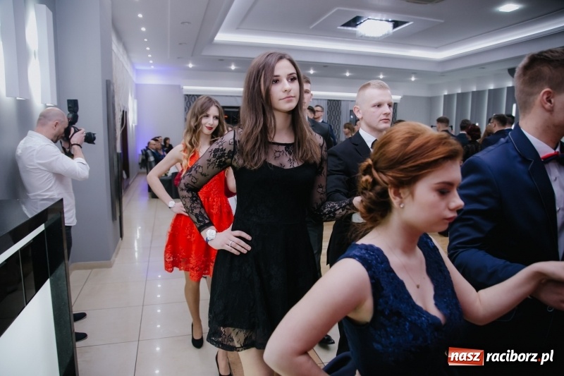 Zdjęcie w galerii na portalu naszraciborz.pl: Mechanik bawi się w Bravo FOTO i WIDEO wiadomości z regionu