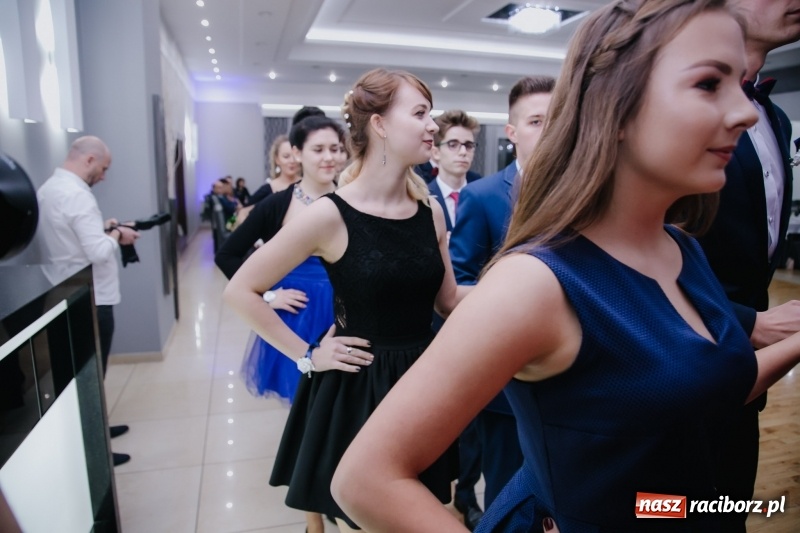 Zdjęcie w galerii na portalu naszraciborz.pl: Mechanik bawi się w Bravo FOTO i WIDEO wiadomości z regionu