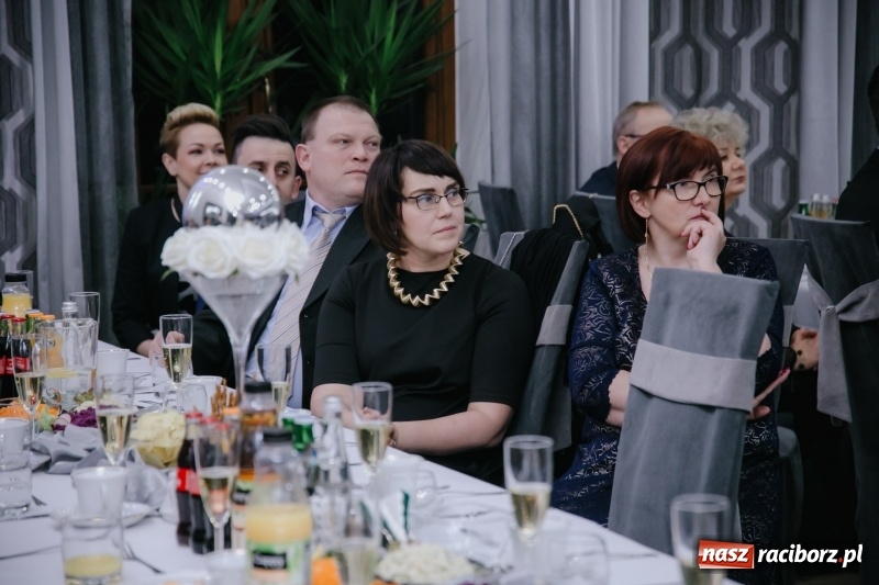 Zdjęcie w galerii na portalu naszraciborz.pl: Mechanik bawi się w Bravo FOTO i WIDEO wiadomości z regionu