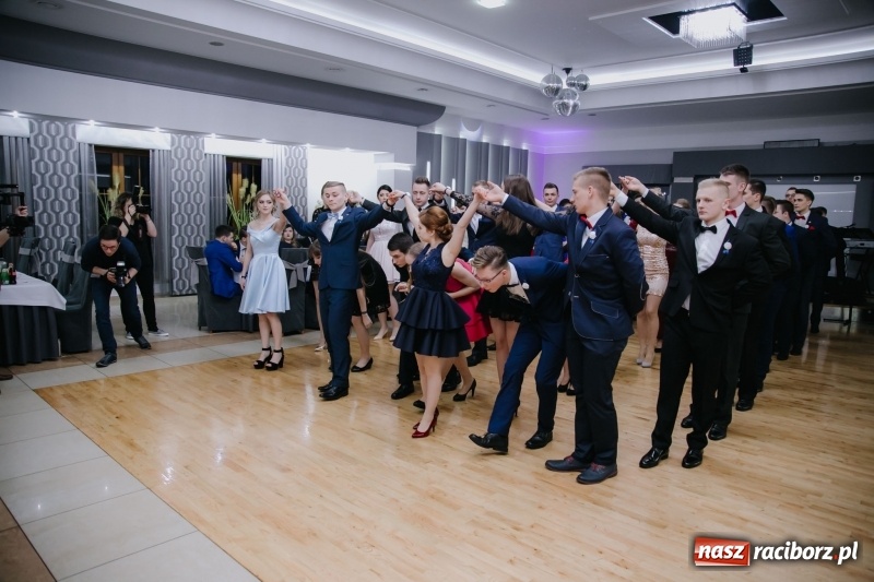 Zdjęcie w galerii na portalu naszraciborz.pl: Mechanik bawi się w Bravo FOTO i WIDEO wiadomości z regionu