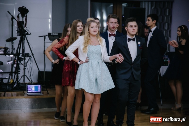 Zdjęcie w galerii na portalu naszraciborz.pl: Mechanik bawi się w Bravo FOTO i WIDEO wiadomości z regionu