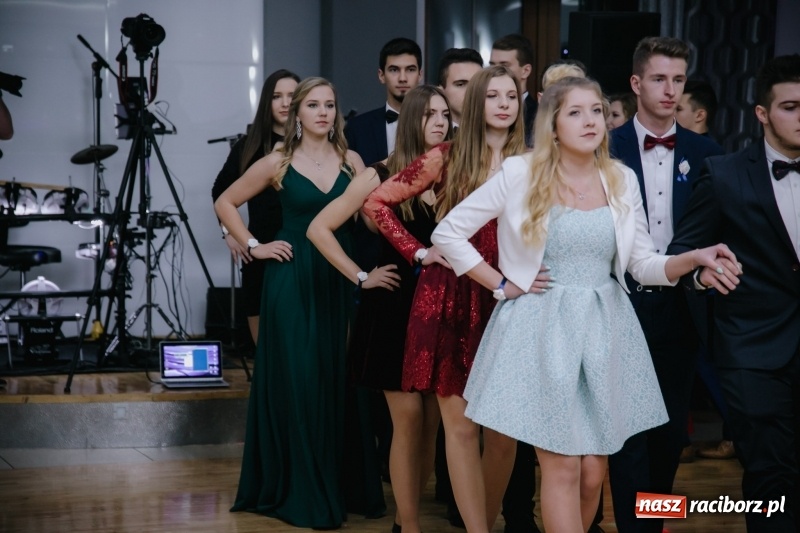 Zdjęcie w galerii na portalu naszraciborz.pl: Mechanik bawi się w Bravo FOTO i WIDEO wiadomości z regionu