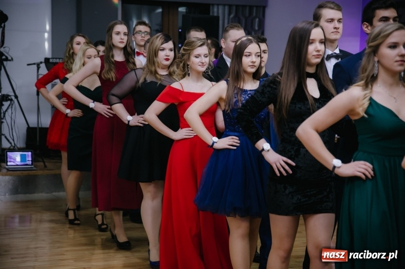 Zdjęcie w galerii na portalu naszraciborz.pl: Mechanik bawi się w Bravo FOTO i WIDEO wiadomości z regionu